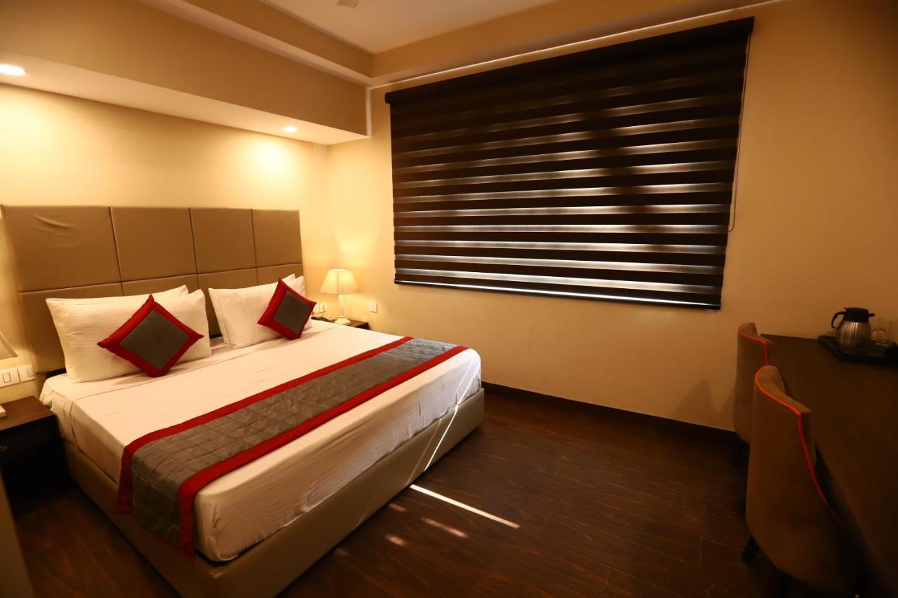 Hotel Azulo Inn Bhikaji Cama Place Delhi - Couple Friendly Local Ids Accepted New Delhi Luaran gambar