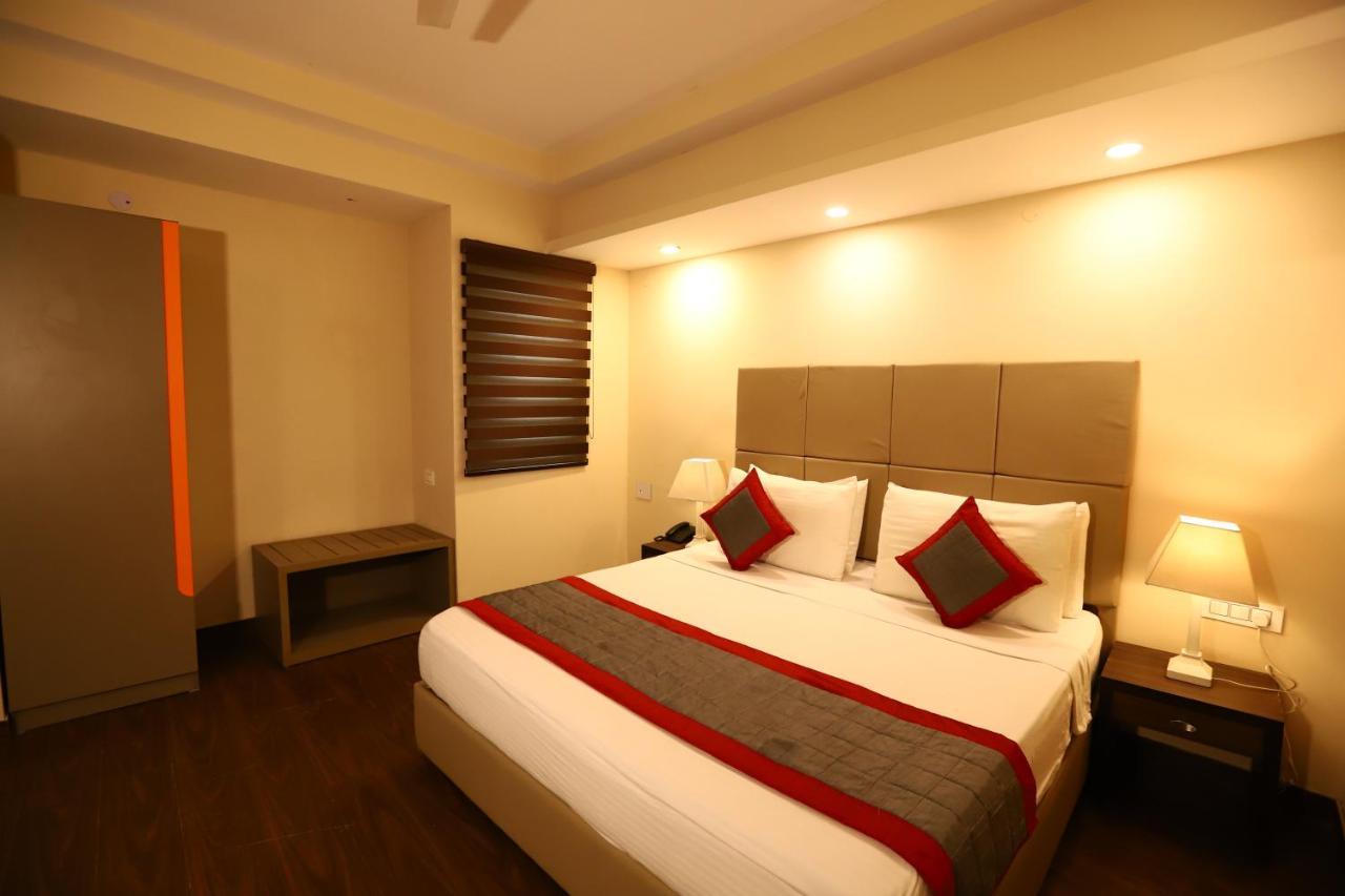 Hotel Azulo Inn Bhikaji Cama Place Delhi - Couple Friendly Local Ids Accepted New Delhi Luaran gambar