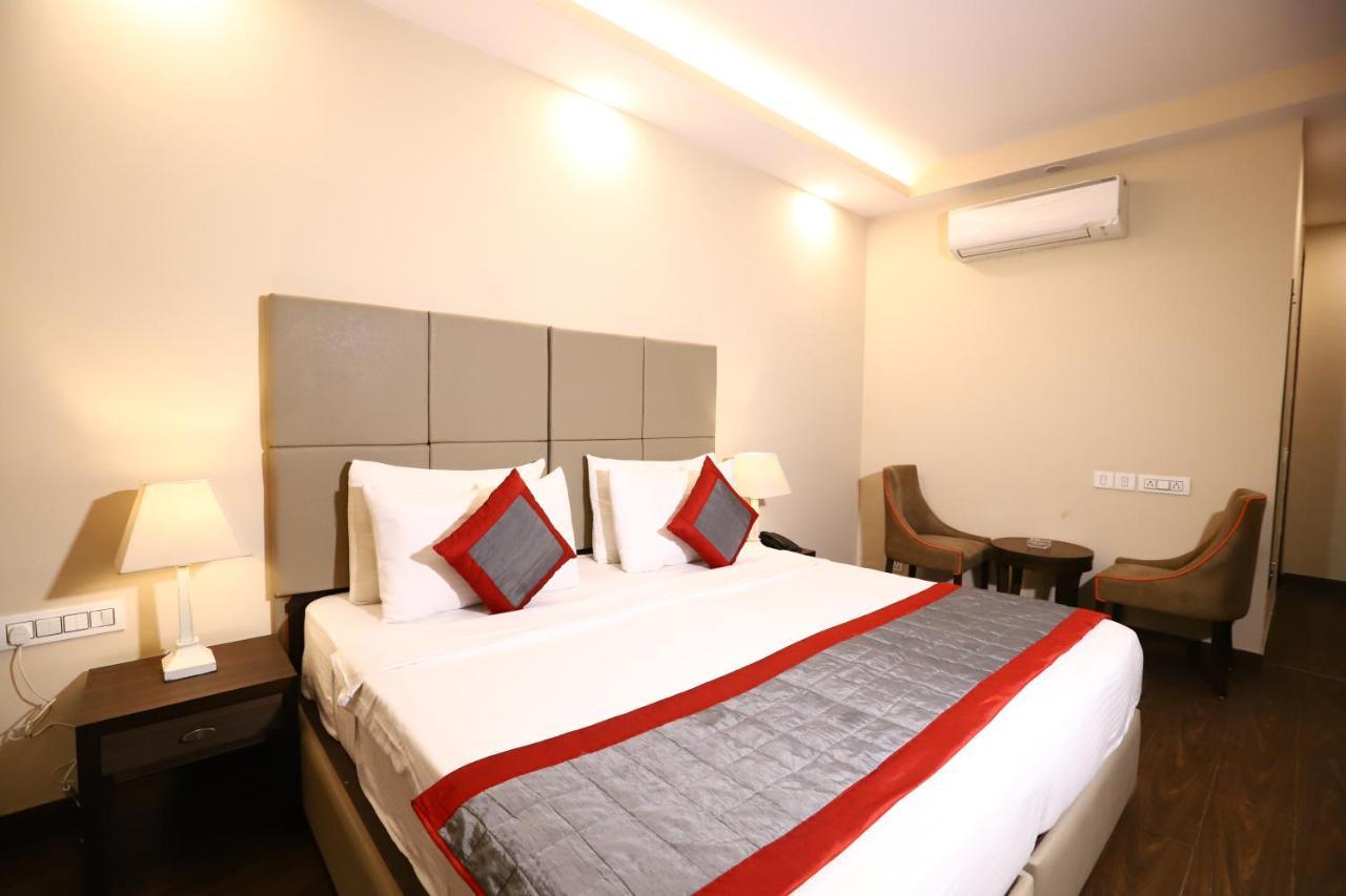 Hotel Azulo Inn Bhikaji Cama Place Delhi - Couple Friendly Local Ids Accepted New Delhi Luaran gambar