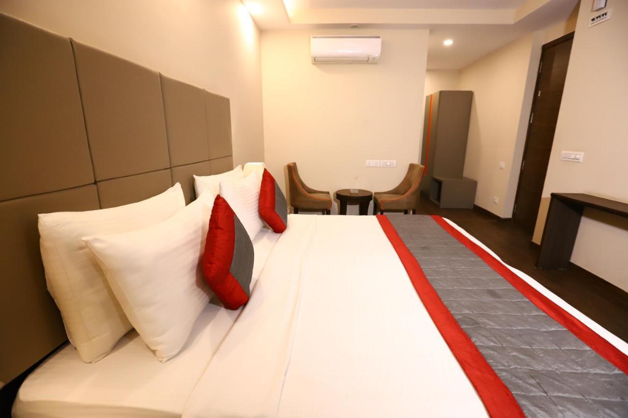 Hotel Azulo Inn Bhikaji Cama Place Delhi - Couple Friendly Local Ids Accepted New Delhi Luaran gambar